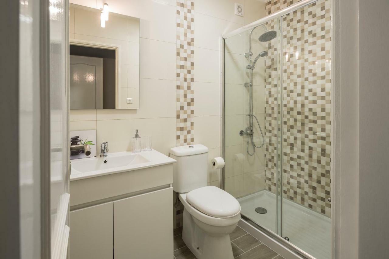 Aveiro Train Flat Apartment Exterior foto